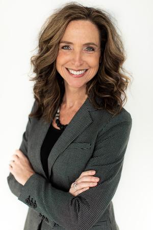 Amy Carlton